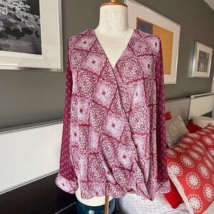 - KUT from the Kloth Paisley Squares Printed Blouse Sheer Flowy SMALL   - L2478